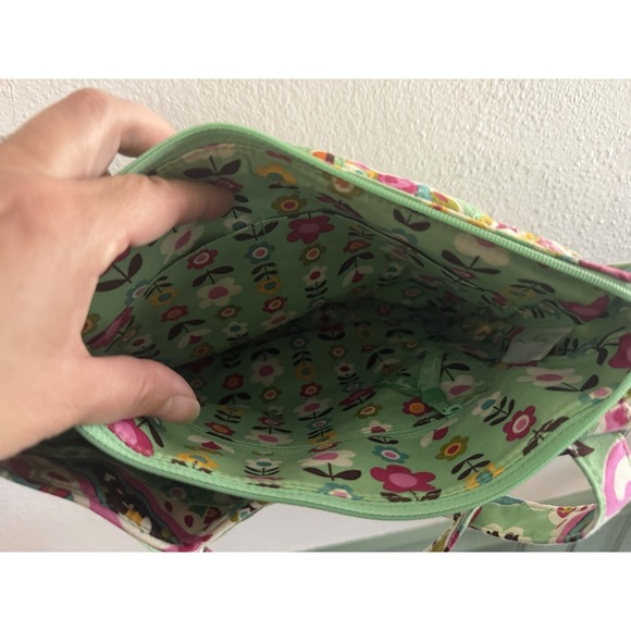 NWT Vera Bradley Tutti Frutti Laptop Pad Hipster Crossbody Shoulder bag Retired - Picture 8 of 8